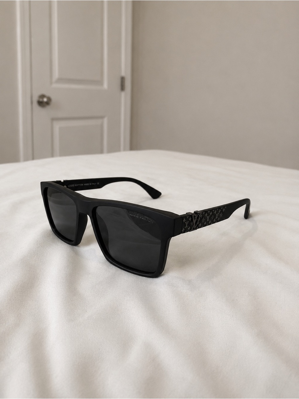 Black Designer Sunglasses w/ Monochrome Design
